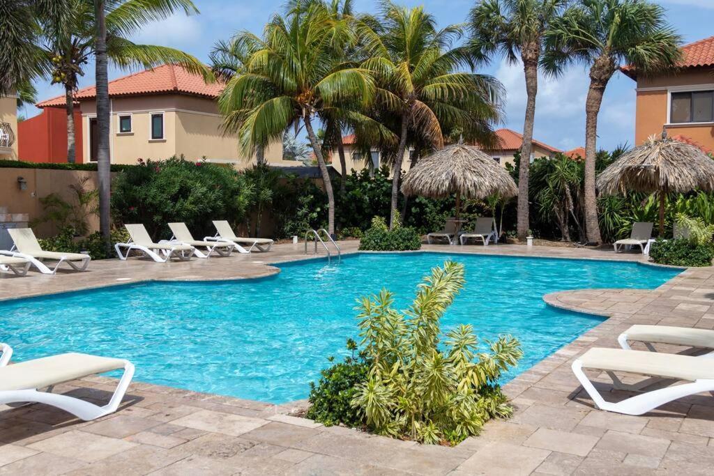 New! Cozy 1 Bedroom Condo- Gold Coast, Noord Aruba Palm Beach Exterior foto
